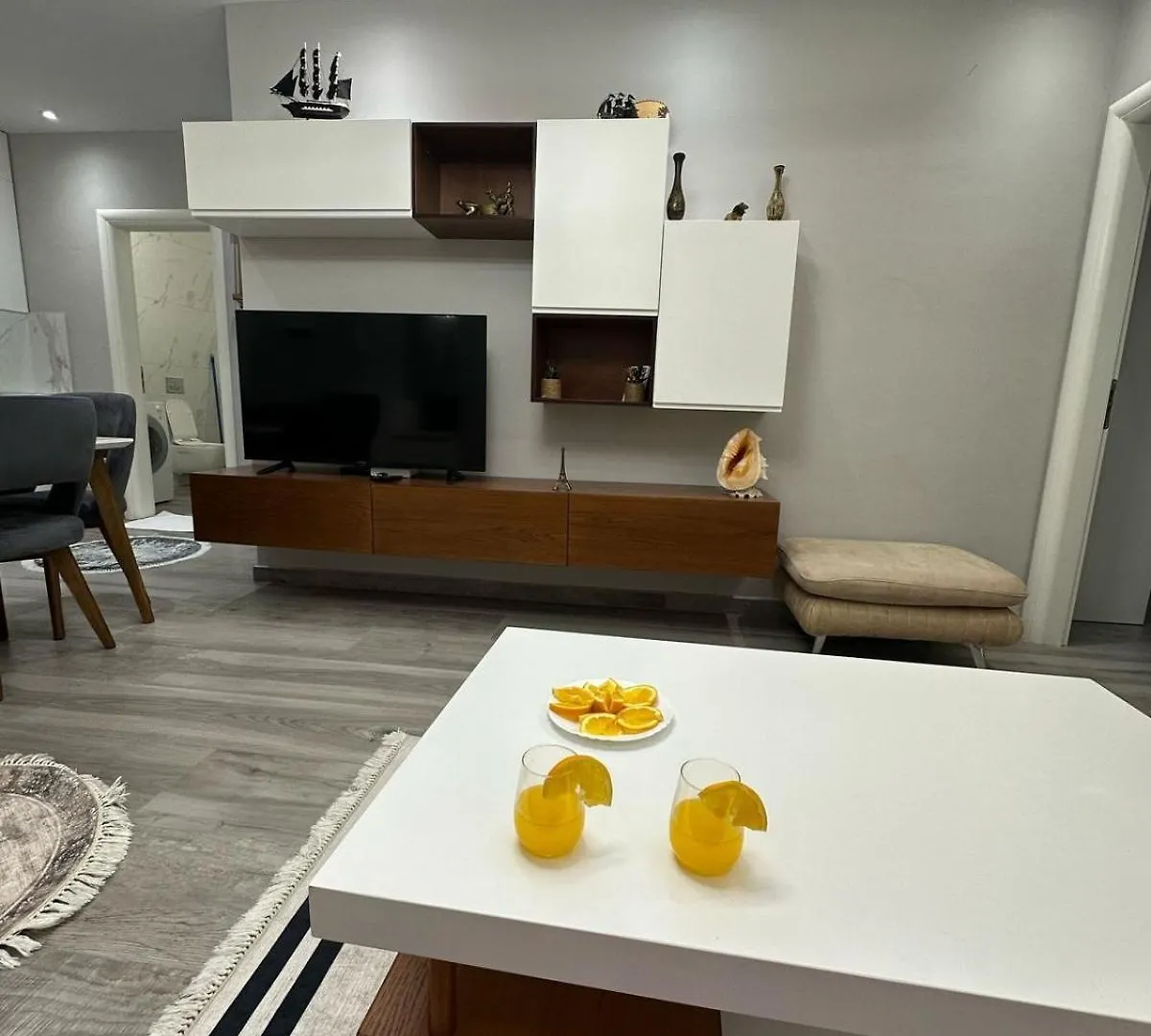 Family Apartment In Golem