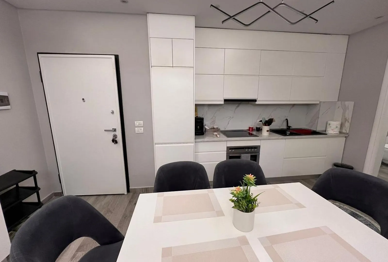 Family Apartment In Golem